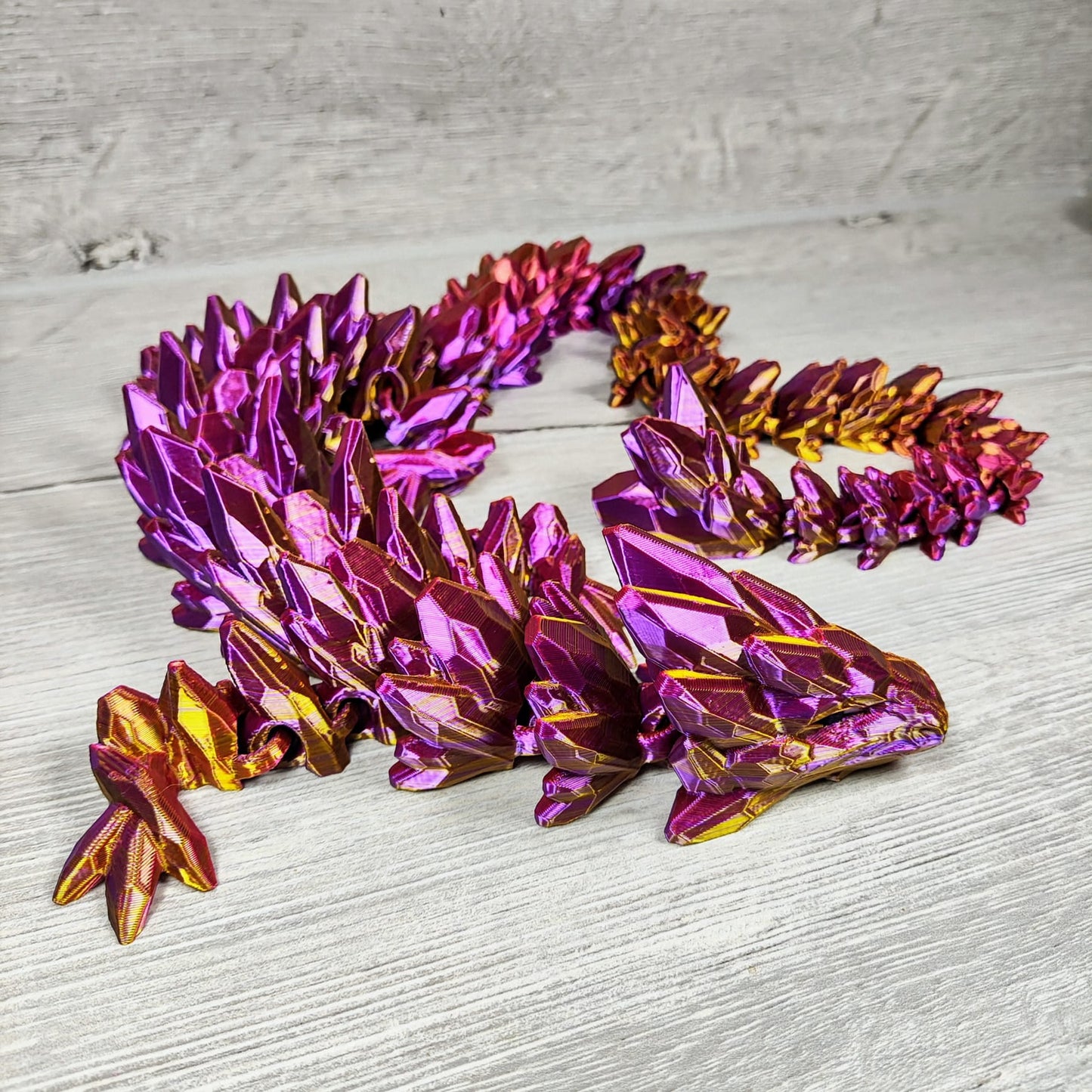 Gemstone Dragon – A Majestic 3D-Printed Fantasy Creation