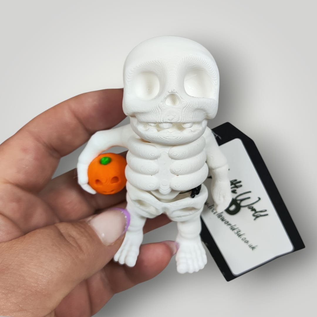 šš Skeleton with Pumpkin ā Cute Halloween Collectable