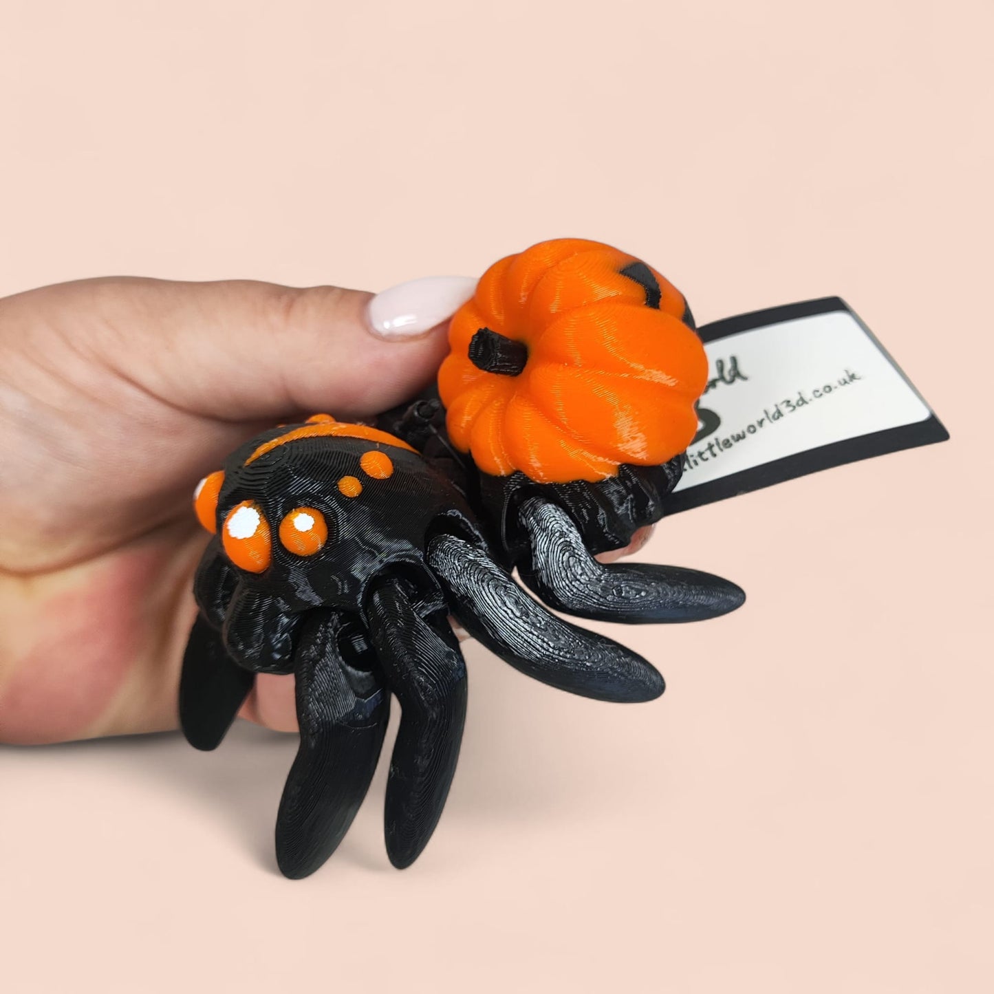 šš· Pumpkin Spider ā Creepy-Cute Halloween Crawly