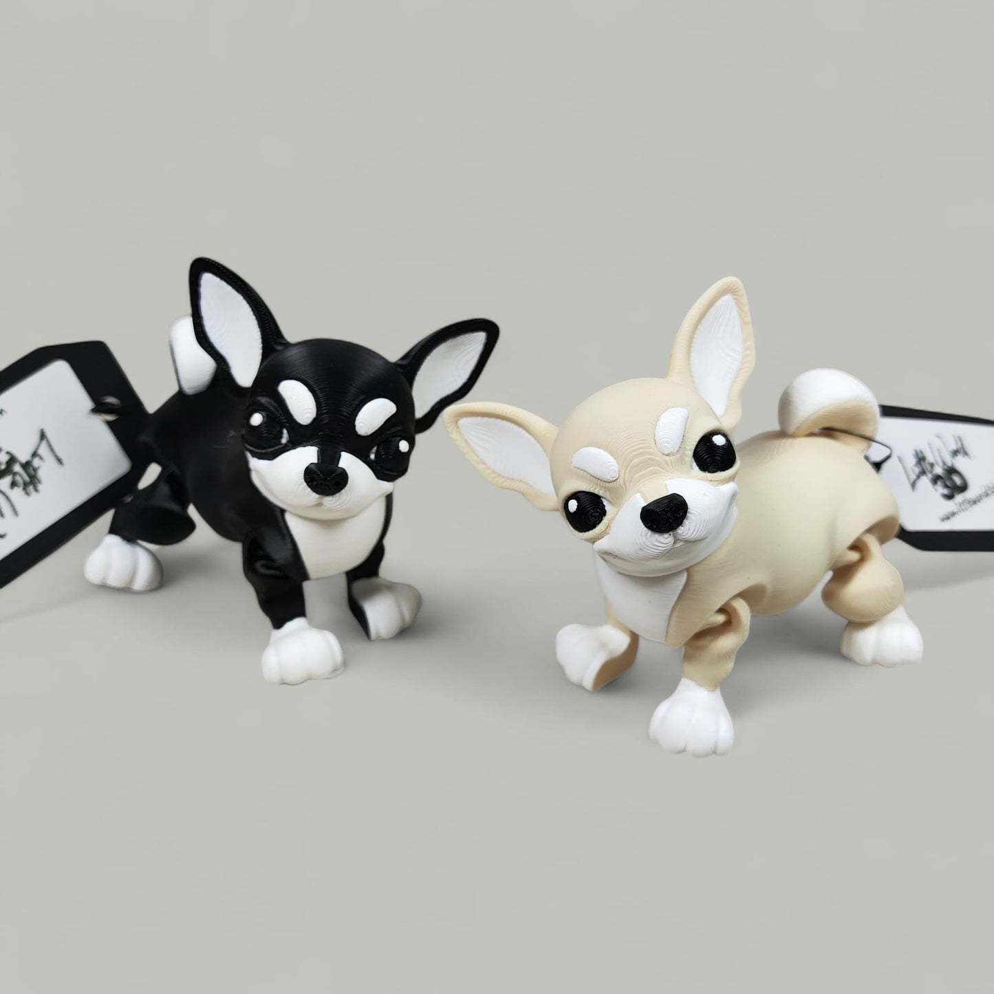 š¾ Articulated Chihuahua ā Tiny but Mighty Pup