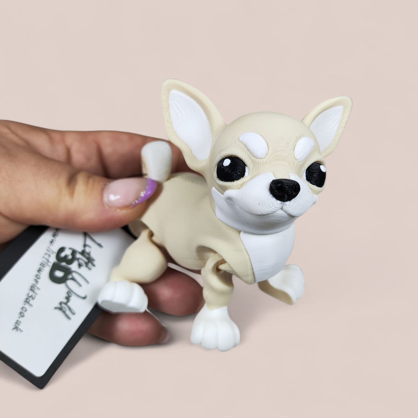 š¾ Articulated Chihuahua ā Tiny but Mighty Pup
