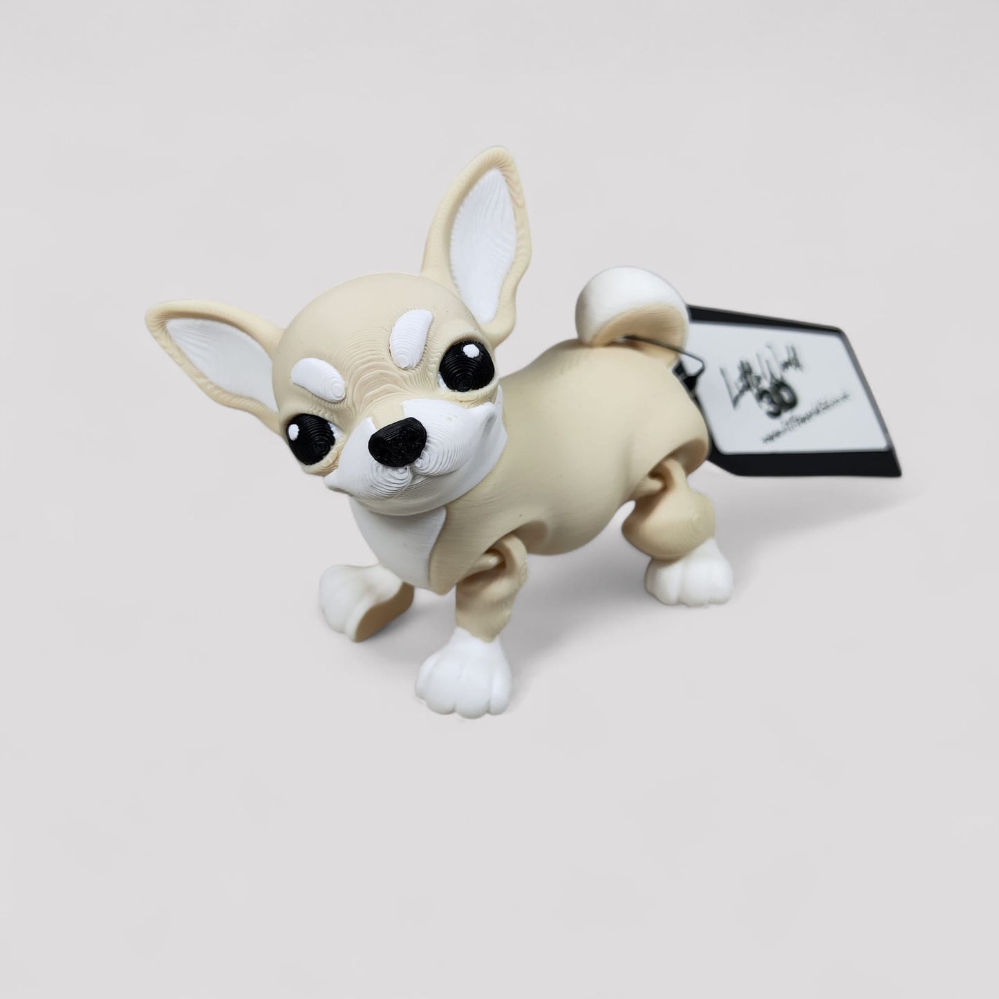 š¾ Articulated Chihuahua ā Tiny but Mighty Pup