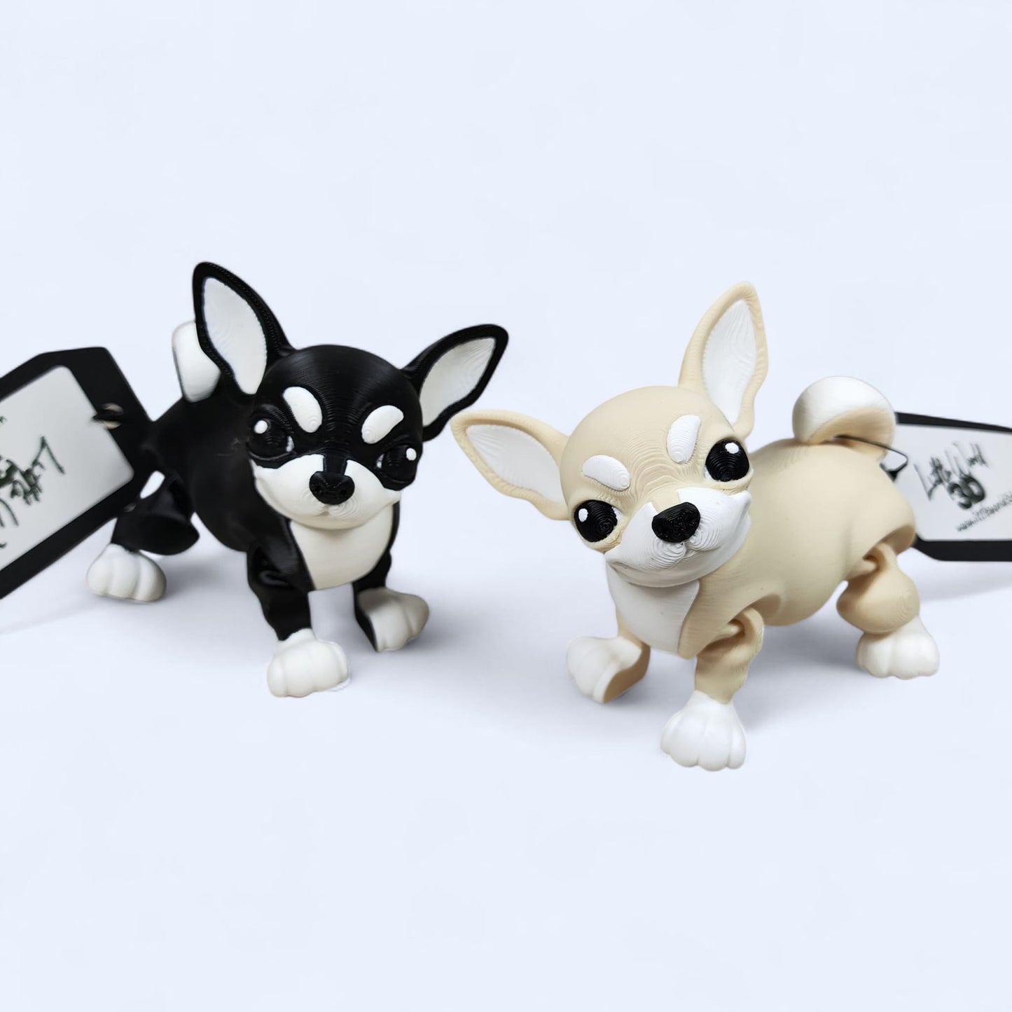 š¾ Articulated Chihuahua ā Tiny but Mighty Pup
