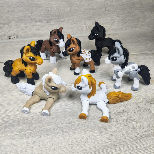 Tiny Horse – 3D Printed Fantasy Figure by Cinderwing3D