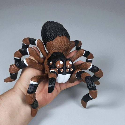 🕷️ Articulated Tarantula — Brown & Orange Variants