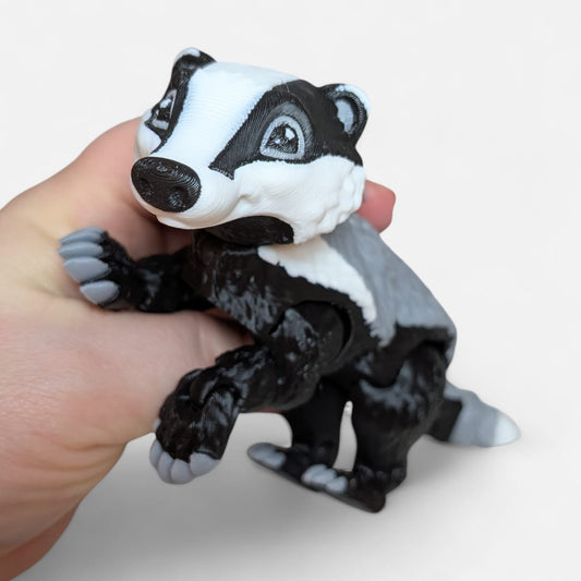 Badger – Articulated 3D Printed Desk Companion