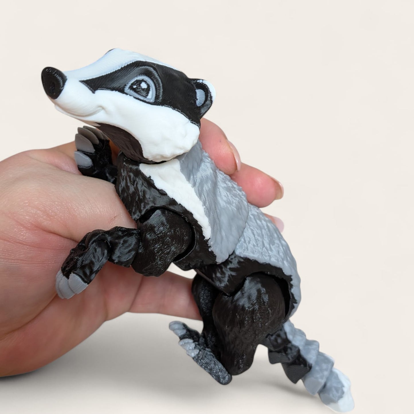 Badger – Articulated 3D Printed Desk Companion
