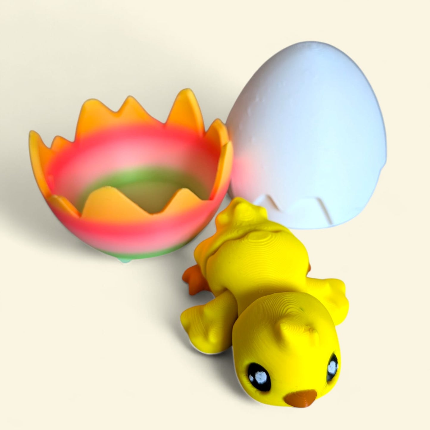 Hatchling Chick in Egg – Articulated Easter 3D Printed Decor