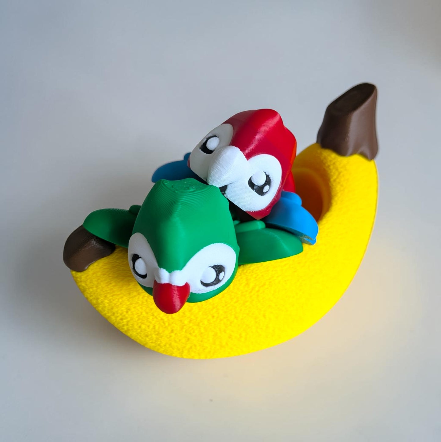 Parrots in a Banana – Articulated 3D Printed Set