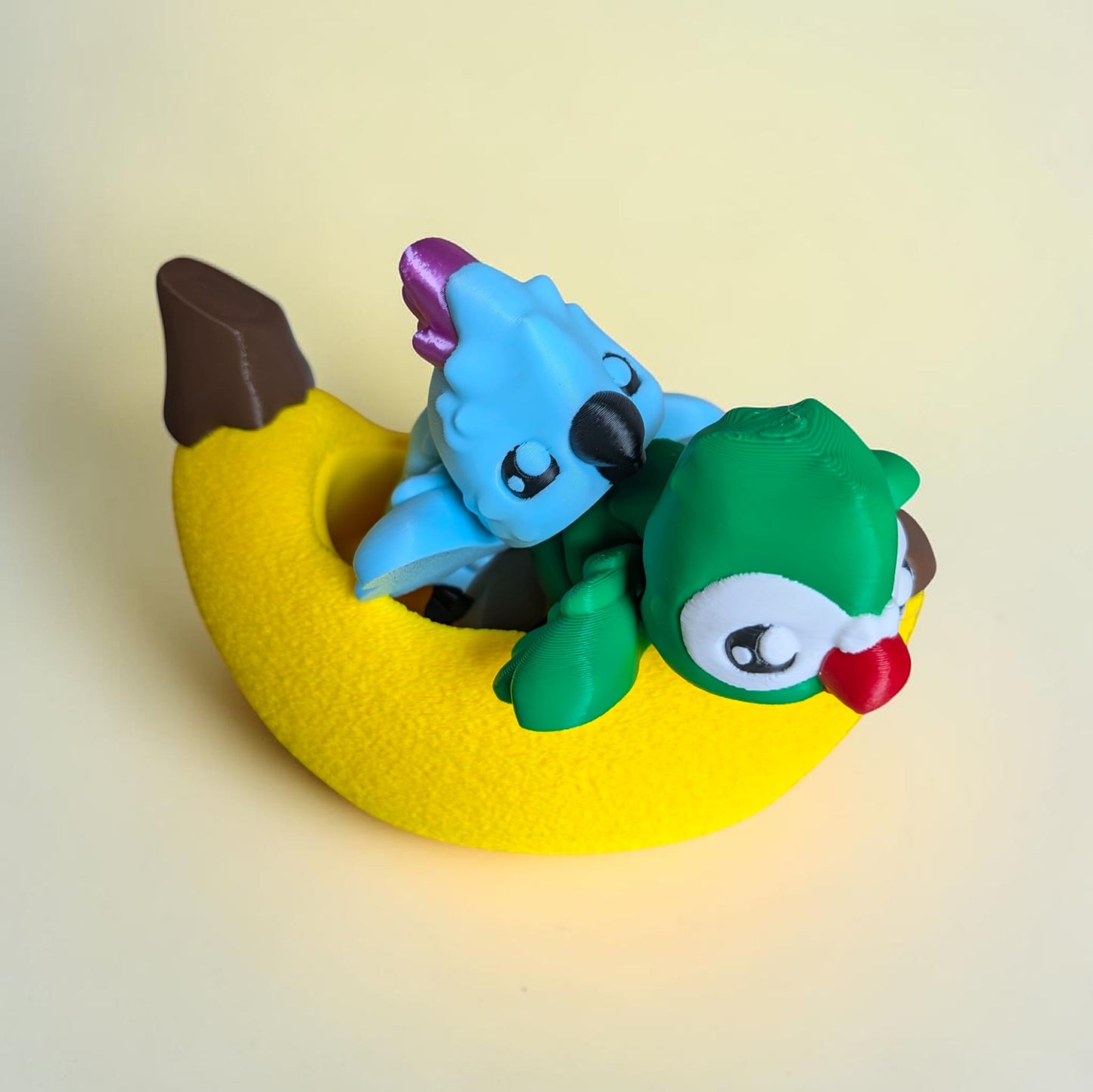 Parrots in a Banana – Articulated 3D Printed Set