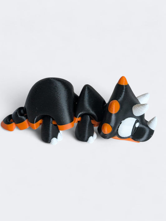 Baby Triceratops – Articulated 3D Printed Desk Companion
