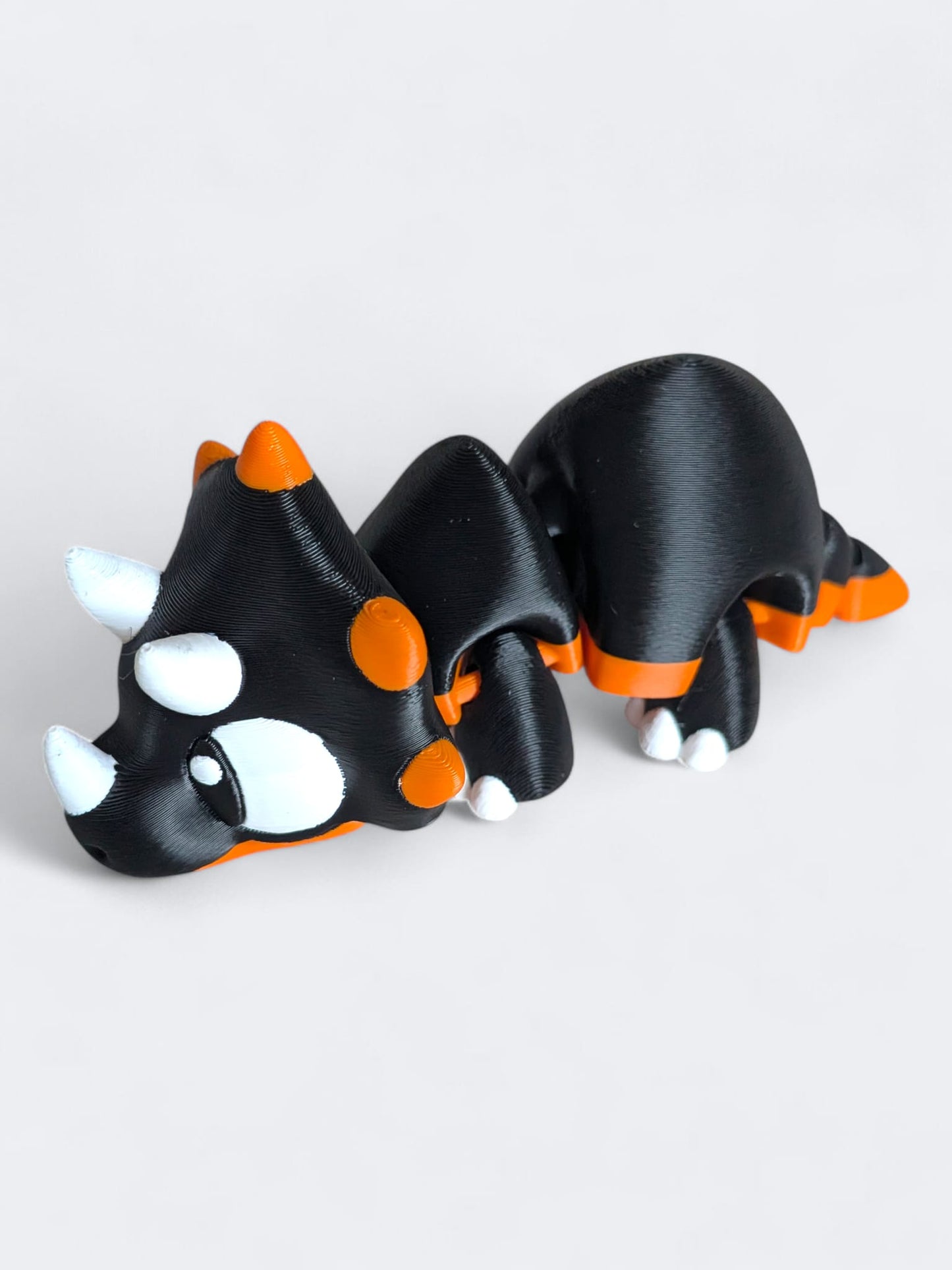 Baby Triceratops – Articulated 3D Printed Desk Companion