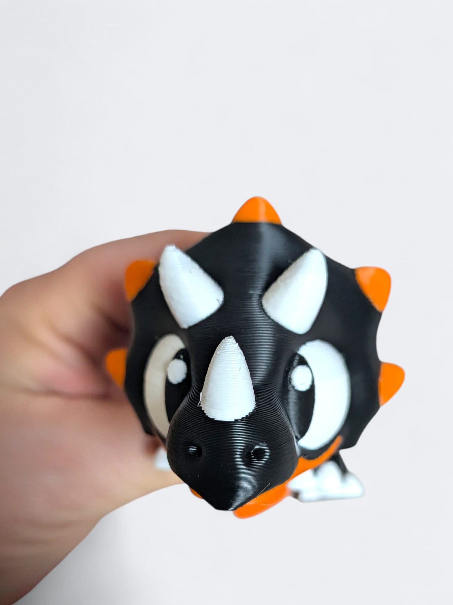 Baby Triceratops – Articulated 3D Printed Desk Companion