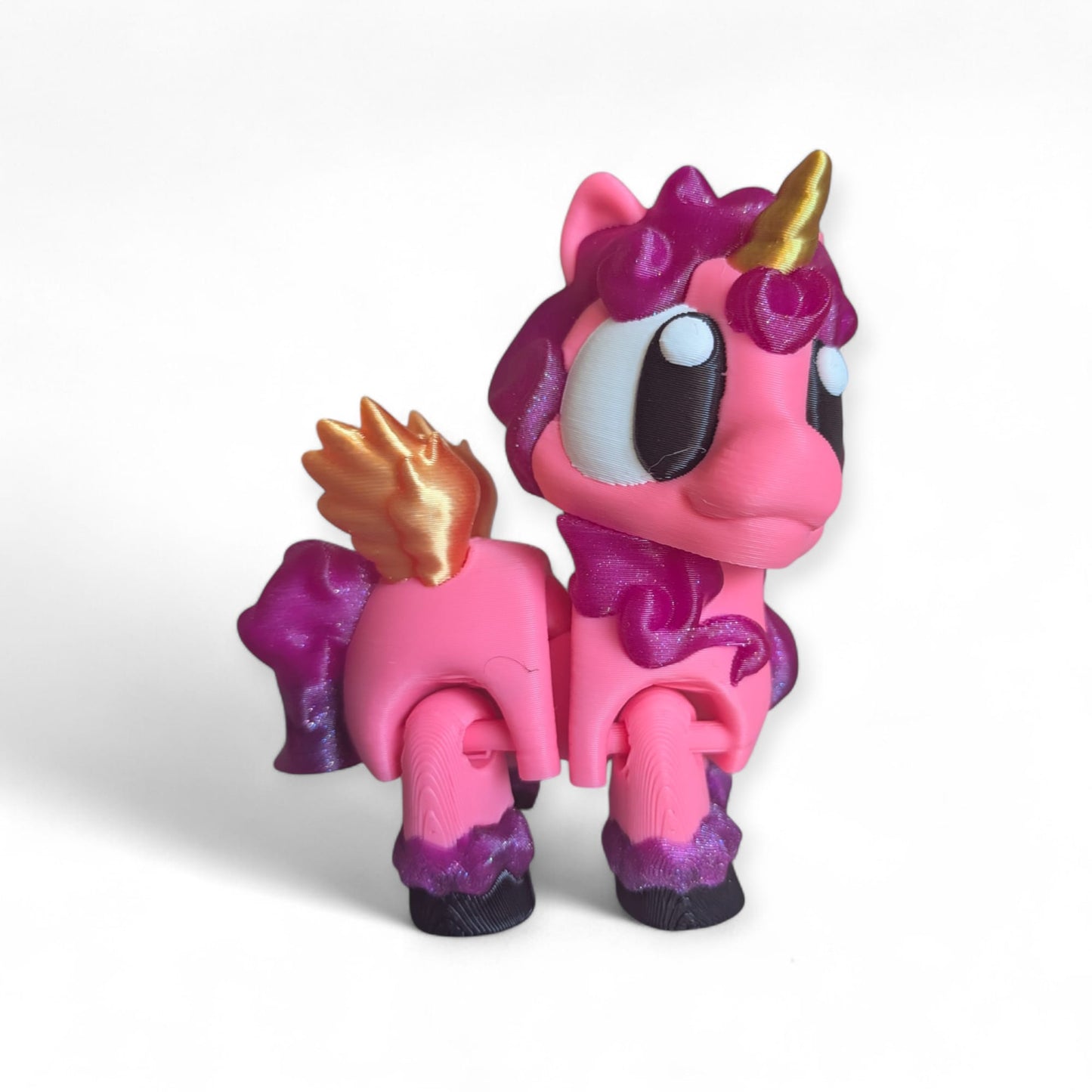 Articulated Unicorn – 3D Printed Desk Companion