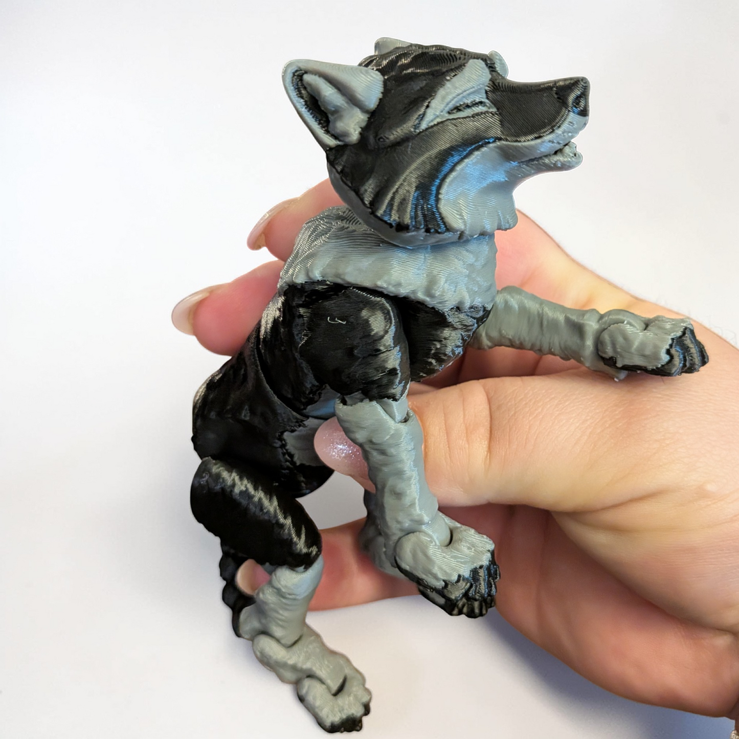 Articulated Wolf Figurine – Fully Poseable Collectable