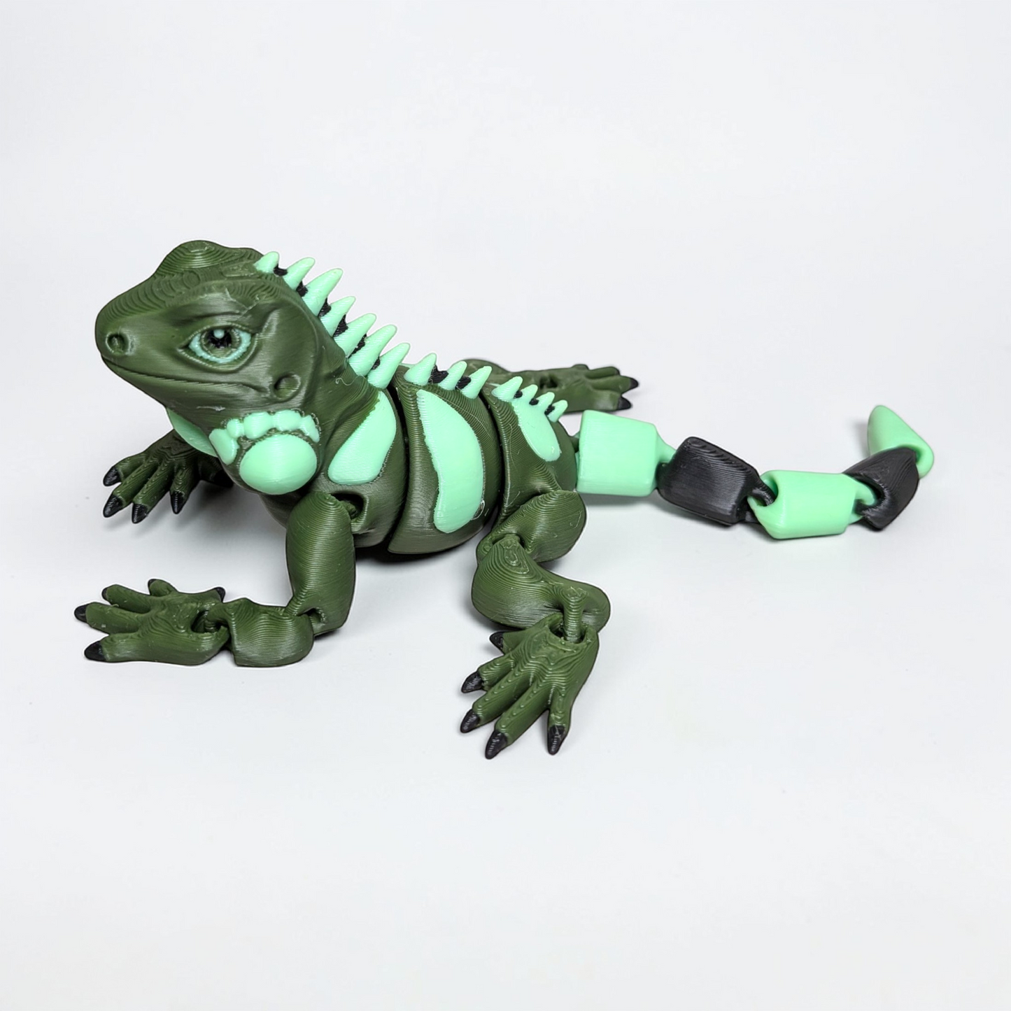 Articulated Iguana – 3D Printed Collectable